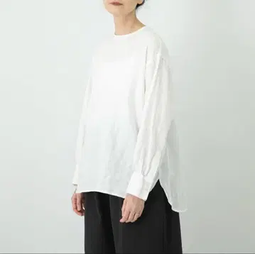 카구레 린넨 크루넥 풀오버