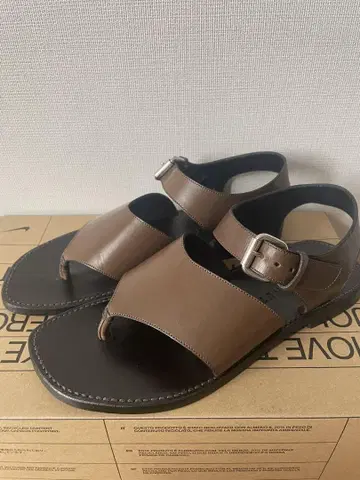 마가렛 호웰 샌들 24cm