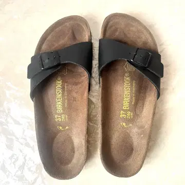 BIRKENSTOCK 버켄스탁 마드리드 샌들 블랙