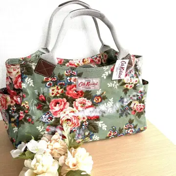 택 포함 새상품 Cath Kidston 플라워 프린트 토트백 그린