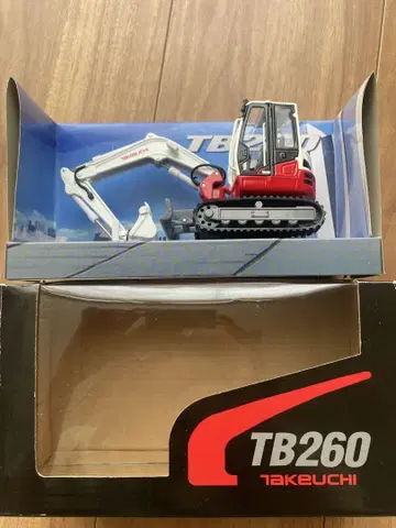 TAKEUCHI TB260 미니카 1/35 스케일