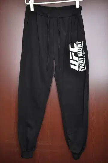 UFC 기념 굿즈 스웨트 팬츠 2XL TA2541