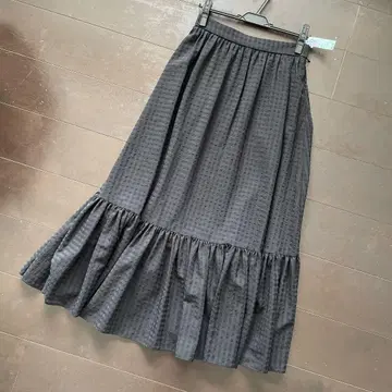 UNITED ARROWS 블랙 플레어 스커트 사이즈 38