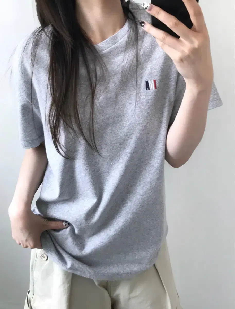 Ami 아미 그레이 로고 티셔츠