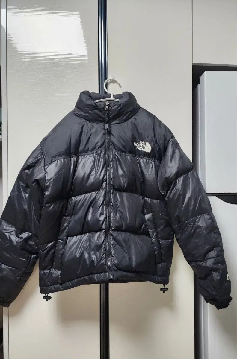 노스페이스 블랙 숏패딩 L