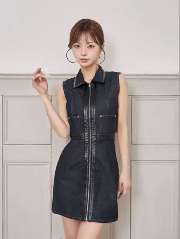 Darich 가죽 콤비 슬리브리스 데님 미니 원피스
