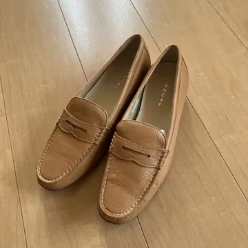 새상품 Lee REGAL 로퍼 모카신 카멜