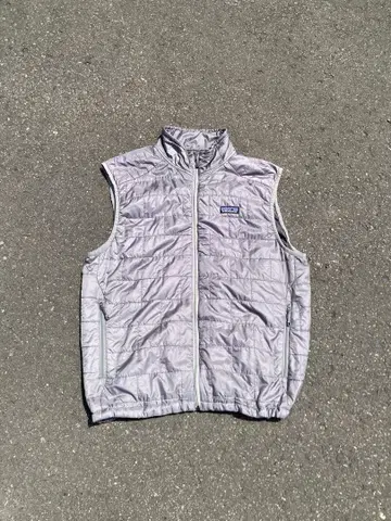 Patagonia 나노 퍼프 베스트 L 사이즈