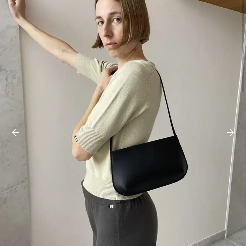 Shop 아모멘토가방 on Bunjang Global Site - No more Korean