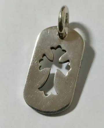 목걸이 펜던트 탑