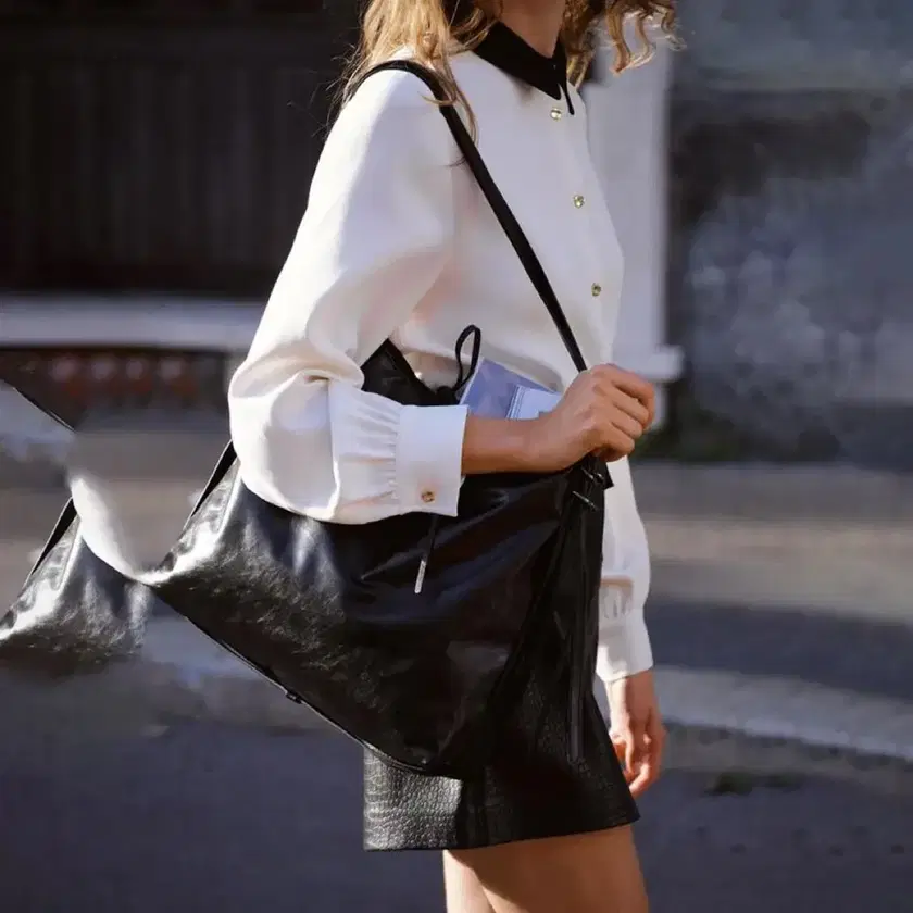 ZARA 자라 Zara Buckle Detail Bucket Bag Shoulder Bag Tote Bag