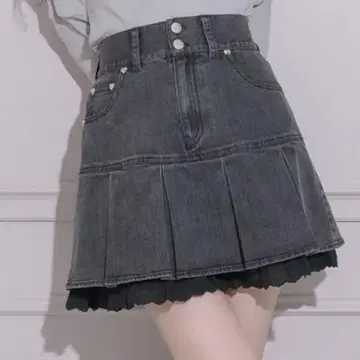 피움 하트 레이스 데님 플리츠 스커트 블랙