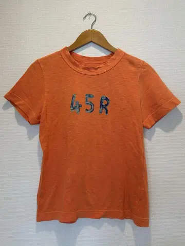 새상품급 45R 로고 티셔츠