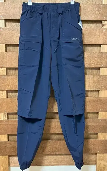 미사용 모샨 배리어 팬츠 size:S color:Navy