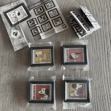 PEANUTS 프레임 마그넷 4개 세트