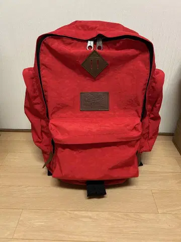 클래스 5 칼리 백팩