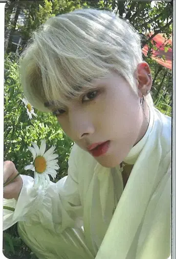 제로베이스원 타워레코드 리키 유스 인 더 쉐이드