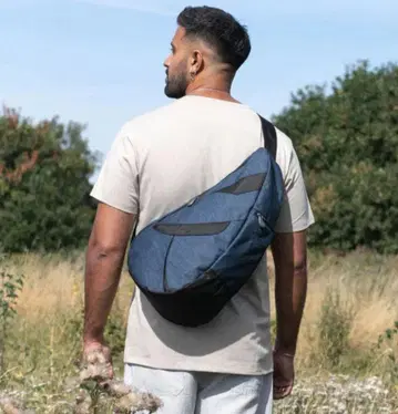 HEALTHY BACK BAG 어반 트래블러 M 사이즈 네이비
