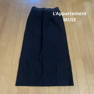 L'Appartement MUSE 스커트