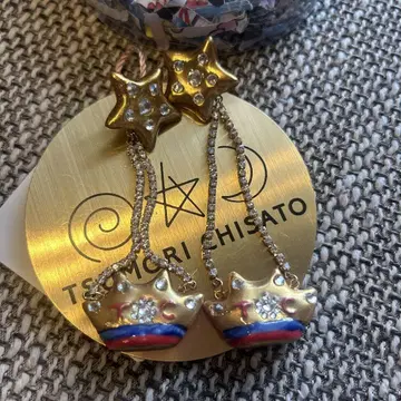 츠모리치사토 별과 왕관 귀걸이