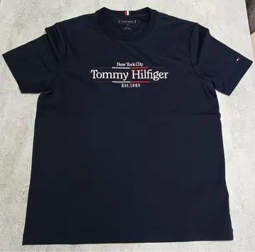 타미힐피거 Tommy Hilfiger 반팔 티셔츠 자수 로고