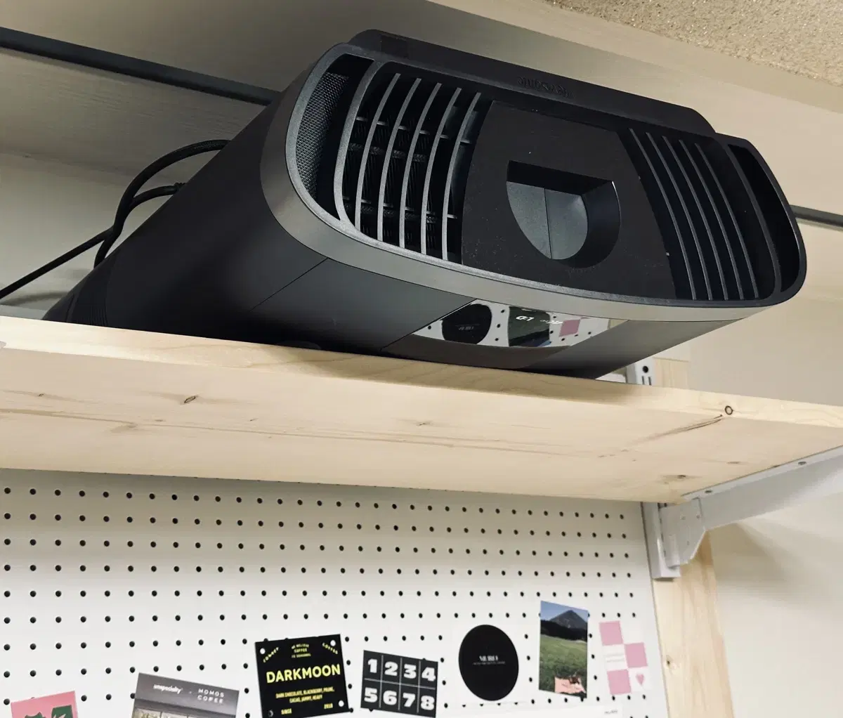 <<Viewsonic X100-4K+ (4K Projector) Full Box Sell! Top condition!>>