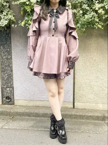 ROJITA 로지타 배색 레이스 시어 절개 셋업 핑크