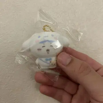 치이카와 산리오 시크릿 플로키 마스코트 참 시나몬