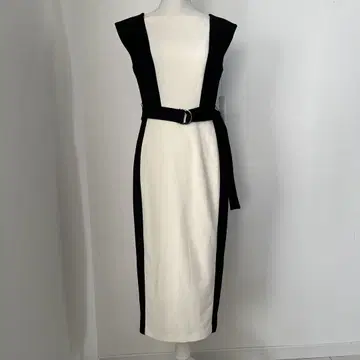 DKNY 택 포함 슬리브리스 타이트 원피스 화이트/블랙