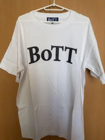 BoTT 로고 프린트 티셔츠 XL 화이트