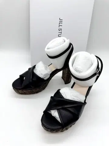 새상품 질스튜어트 샌들 블랙 22.5cm