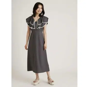 SNIDEL 파이핑 프릴 원피스 CGRY