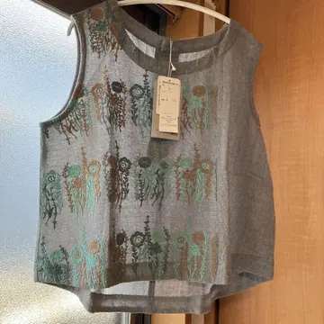 코튼 하우스 아야 자수 블라우스 베스트