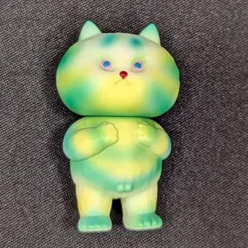 MEDICOMTOY VAG 시리즈 32.5 후테코네코 그린