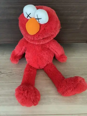 KAWS 유니클로 카우스 엘모