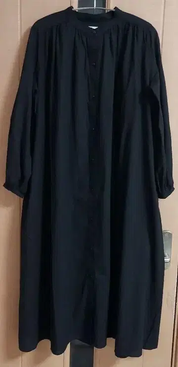 하자품! 어반 리서치 써니 라벨 블랙 코튼 셔츠 원피스 긴팔