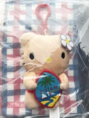 GUAM 헬로키티 키링 택 없음