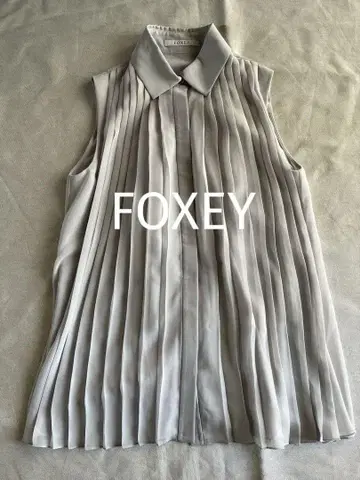 폭시 FOXEY 플리츠 비둘기 날개 슬리브리스 블라우스