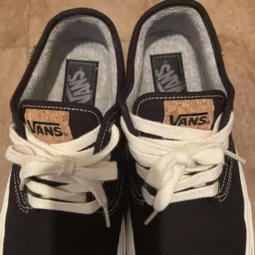 VANS 블랙 캔버스 스니커즈 26cm