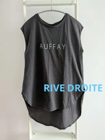 RIVE DROITE 리브 드와 슬리브리스 라운드 헴 티셔츠 로고