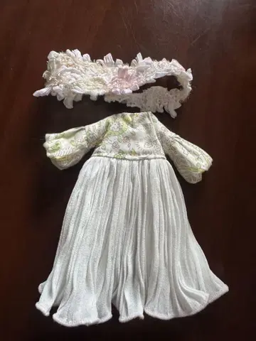 팝 마트 브라이스 아웃핏 작가님