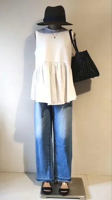 IENA Volant 페플럼 풀오버