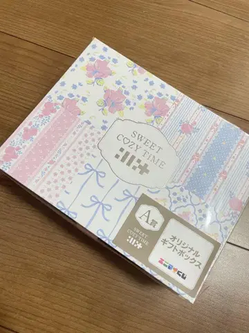 ILLIT 에니마이 복권 A상 오리지널 기프트 박스 엽서 22종