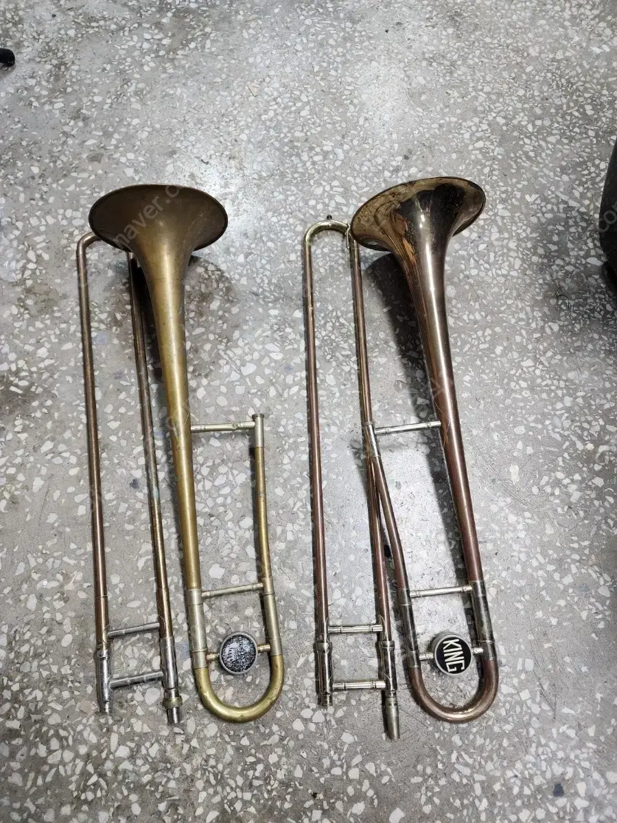 King Trombone 606, 2 units
