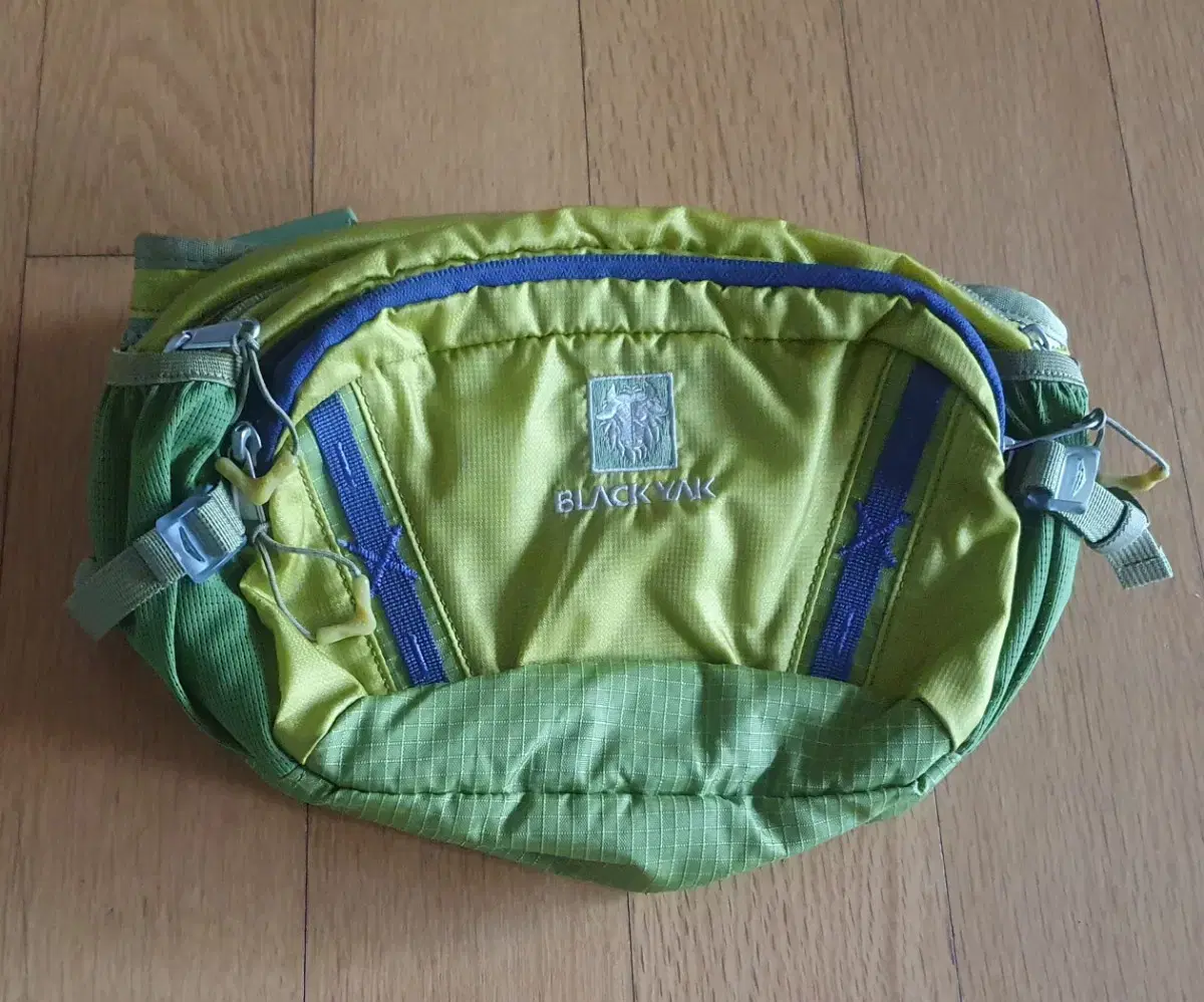 Grade A Blackyak Hip Sack