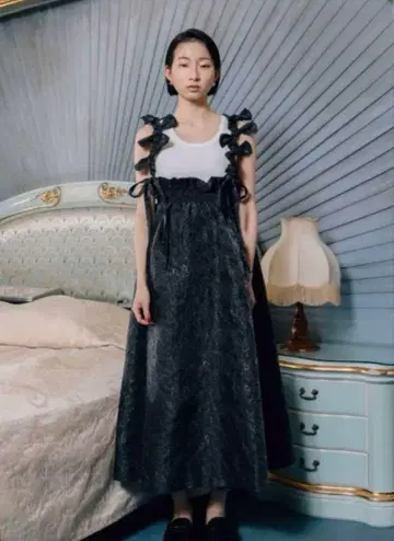 Bibiy 원피스 블랙 리본 MIMI RIBBON SKIRT