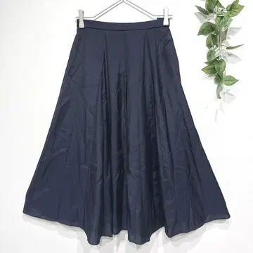 로트레아몽 롱 스커트 네이비 허리 이후 밴딩 광택 비침 성숙 캐주얼