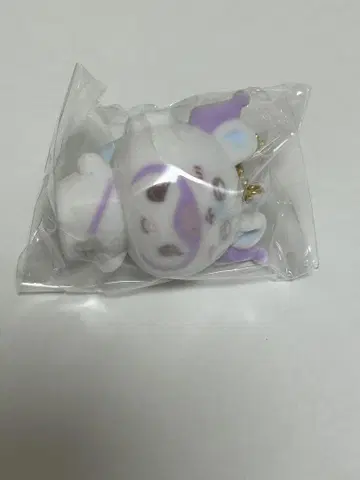 산리오 치이카와 (먼작귀) 시크릿 플로키 마스코트 참 쿠로미 모몽가