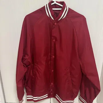 바시티 자켓 레드