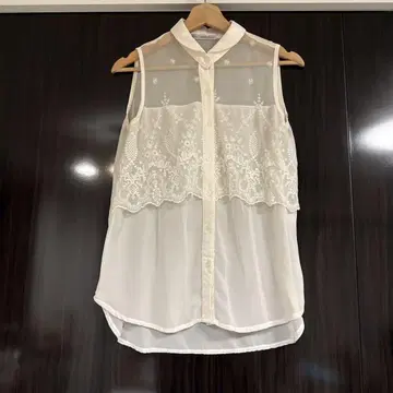 화이트 슬리브리스 탑